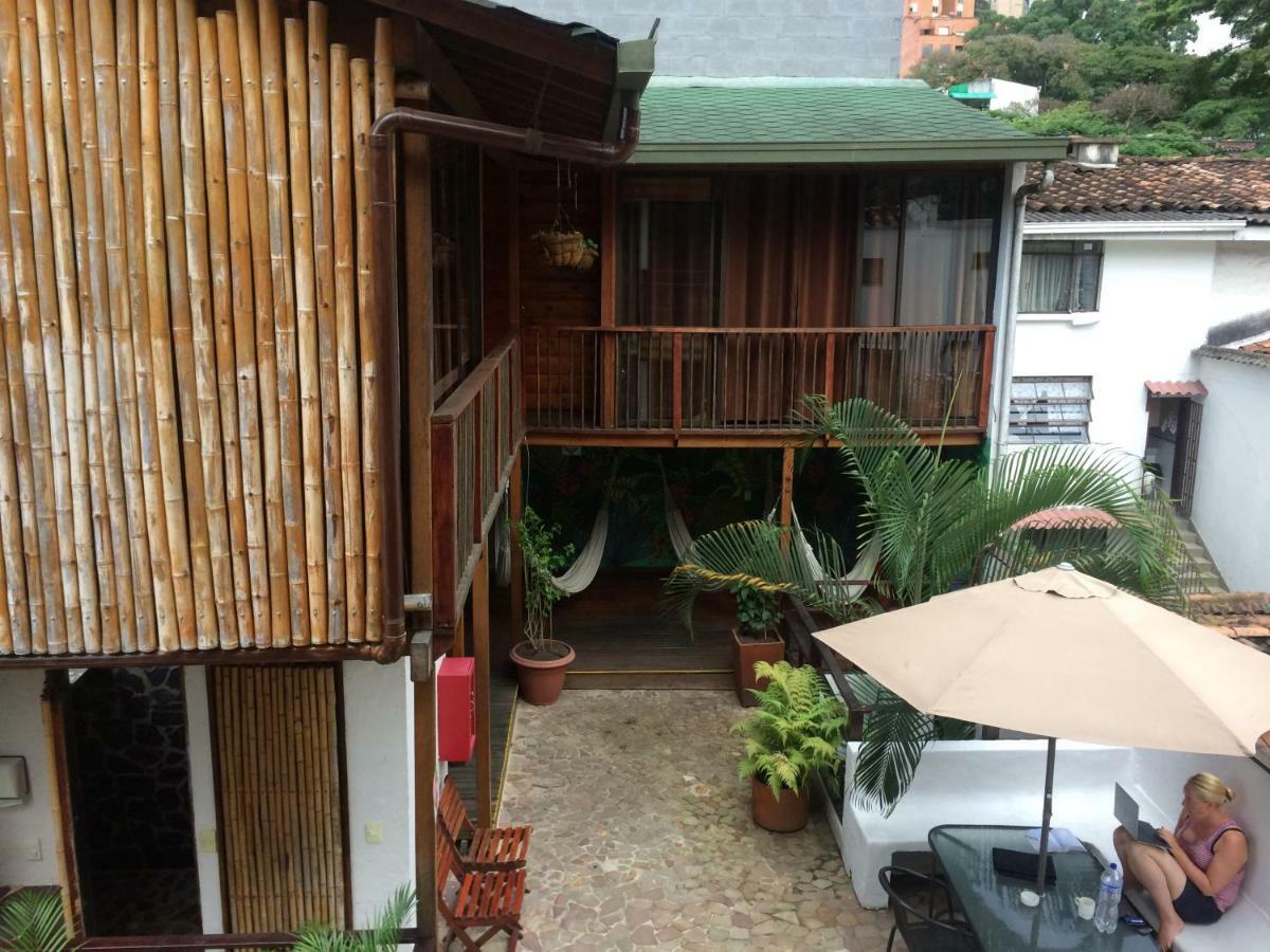 Casa Kiwi Hostel Medellín Exterior foto