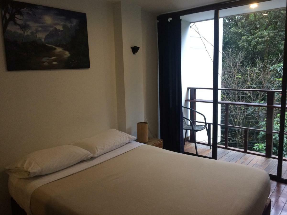Casa Kiwi Hostel Medellín Quarto foto